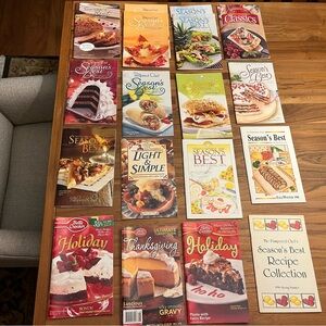 Pampered Chef Seasonal Recipe Book Set with Vibrant Covers. Set of 18.